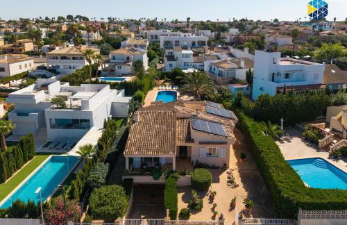 Can Moragues and Martorell - Foto 36