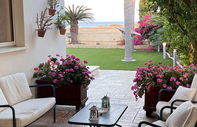 Larnaca Chelidonia Seafront Villa - Foto 3