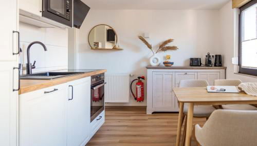 Ferienhaus Ahorn, wunderschöne, neue Wohnungen, ideal für Ausflüge ins Phantasialand, die Städte Köln, Brühl und Bonn oder die Eifel - Foto 2