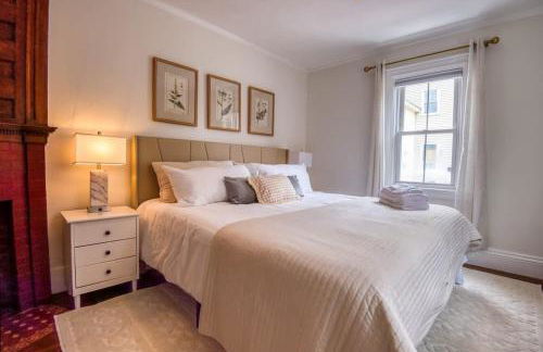 Spacious 6BR close to Portsmouth beaches and UNH - Photo 6