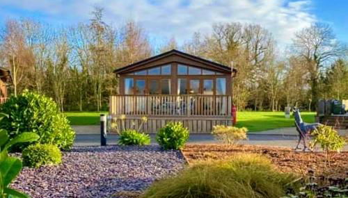 Deneb Lodge with Hot Tub - Foto 2