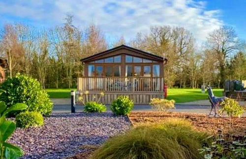 Deneb Lodge with Hot Tub - Foto 2