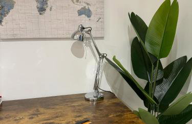 Luxury Penthouse with Private Hot Tub Overlooking Leeds City Centre - Foto 12