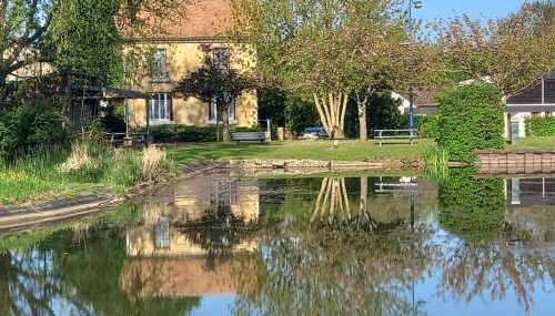 Devant le canal, trois grandes chambres, 85m2, animaux bienvenus - Foto 1