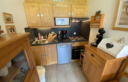 Appartement cosy avec balcon et parking, proche piste - FR-1-692-36 - Foto 6