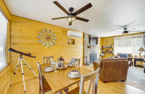 Peaceful Strawberry Cabin Fire Pit and Hot Tub - Foto 2