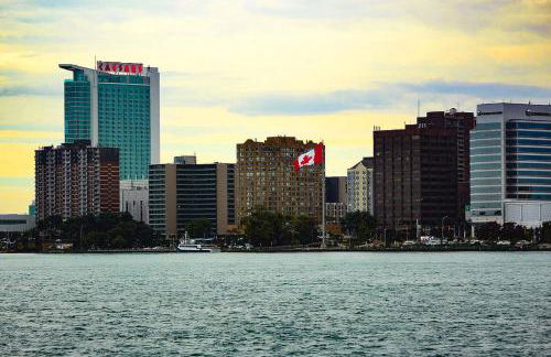 Downtown Detroit Loft - Fully equipped & Absolutely Gorgeous theme by RedAwning - Foto 44