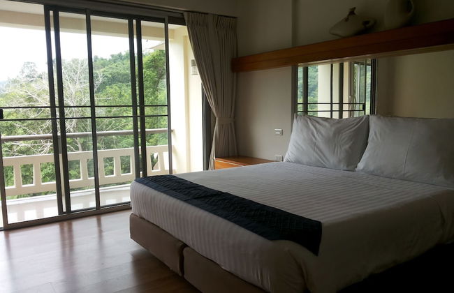 The Green Golf Residence Condominium - Photo 18