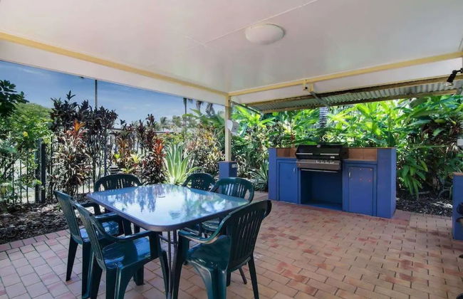 North Cove Waterfront Suites - Photo 36