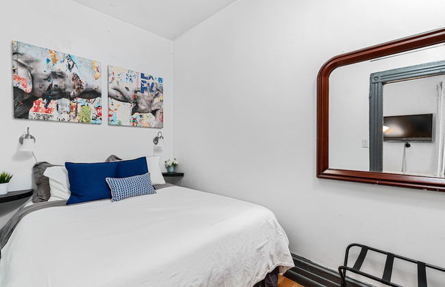 Perfectly Located near Restaurants, Shops, & Sites - Foto 6