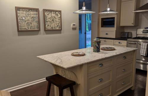 NEW! Stately 3BR25BA near Rockwood - Foto 36