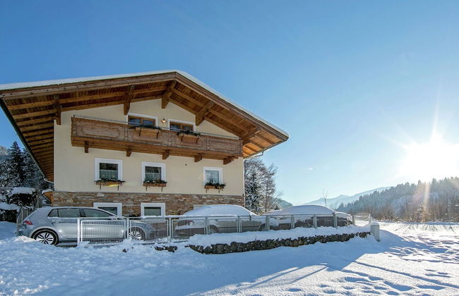 Spacious Chalet near Ski Area in Itter - Foto 1
