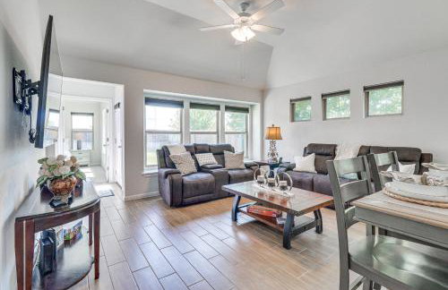 Pool Access and Private Yard Family Home in Kyle! - Foto 7