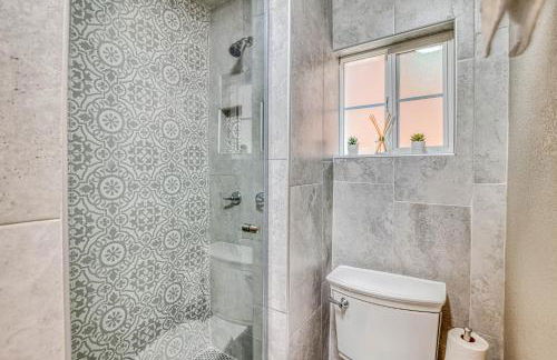 Close to All, Restful Duplex A in Downtown, UTEP, Hospitals - Foto 14