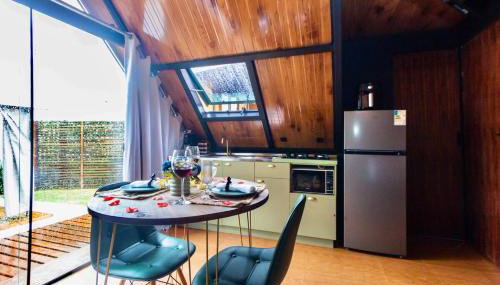 Chalé romântico com hidro e charme - Foto 5