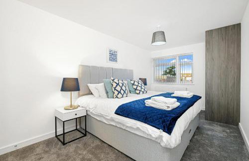 St Martins 2 Bedroom Apartments in Ruislip By 360 Stays - Foto 101