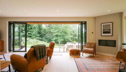 Lakeside Lodge - Photo 4