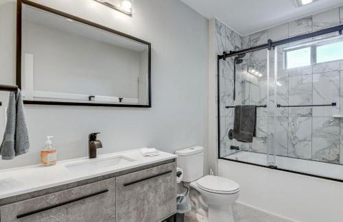 Charming Ticonderoga Home - Walk to Downtown! - Foto 14