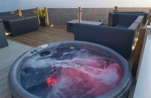 Lake View with Private Hot Tub at Tattershall Lakes - Foto 26