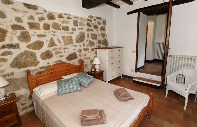 Holiday House with Pool & Large Garden Overlooking Lake near Tuscany - Photo 3