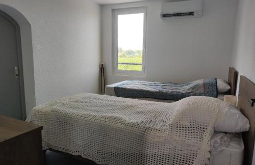 Appartement rénové avec clim, piscine, WiFi et parking à Palau-del-Vidre - FR-1-776-108 - Foto 5