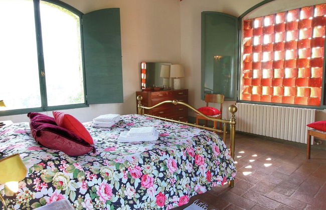 Apartment in a Farmhouse With Swimming Pool - Photo 9