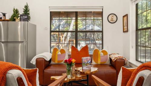 Feed Deer and Chickens Cozy Cottage 8 min to Boerne - Foto 3