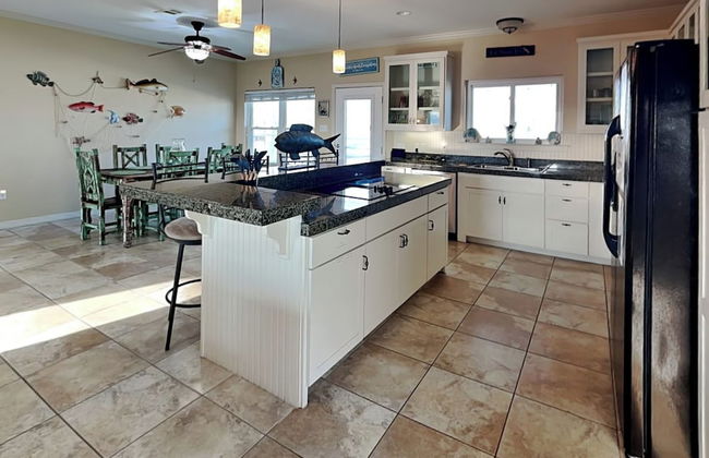 Pickled Pirate by Miss Kitty’s - Photo 26