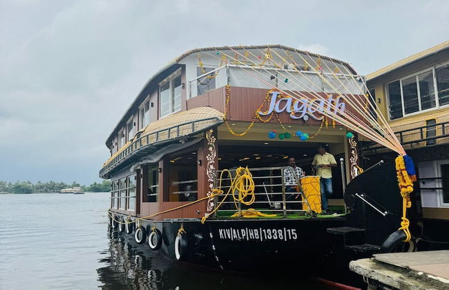 Beachparadise Daycruise houseboat - Photo 20