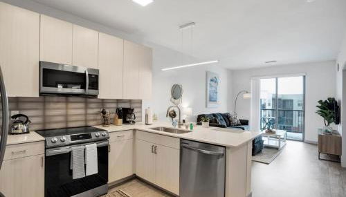 Pool with Free Covered Parking and Washer & Dryer in Unit - Foto 2, stove, dishwasher, pet friendly