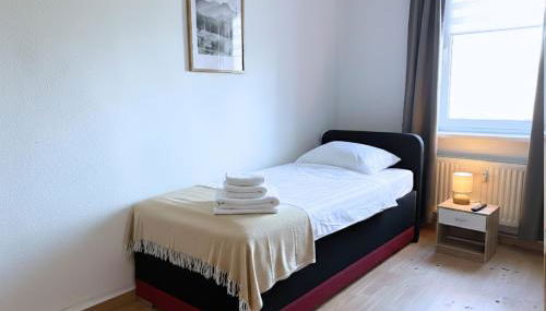 Havn Apartments in Merseburg, 2BR, TV, Wifi - Foto 4, wardrobe, heating