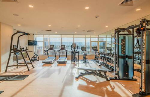 Sky Terrace DT HighRise, Gym, Pool, Parking, W-D,Golf - Photo 3