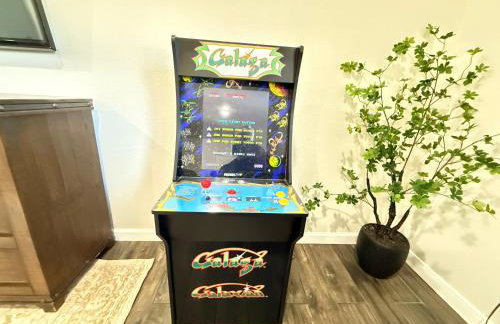 DFW Oasis with Pool and Hot Tub - Photo 55