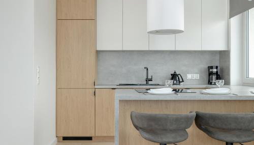 Charming Apartment with a Balcony in Rzeszów by Noclegi Renters - Foto 3