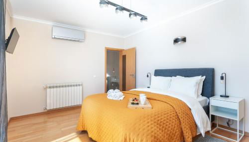 Host Wise - Deluxe Spacious House with Terrace & Jacuzzi - Foto 4