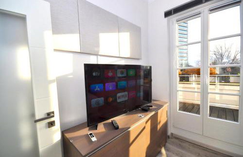 Zentral, am Park mit Parkplatz - Foto 12