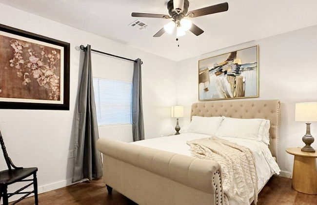 2br-newly Renovated Full Kitchen-3 Mins Asia Dist - Photo 3