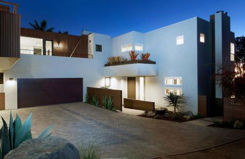 Grandview Getaway, Luxury 4BR, Ocean View, Fire Pit - Foto 1