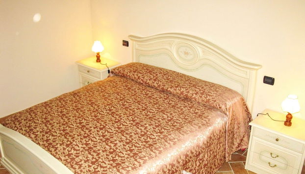 Farmhouse in Asciano With Pool & BBQ - Foto 4, Habitación