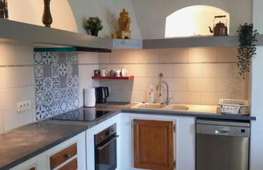 Mas La Gentille ,,, à la campagne , beautiful outdoor , swimming pool , pool house , Nice green Garden , BBQ ,,, only for you , pour passer un séjour inoubliable - Photo 38