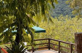 Sítio com piscina, churrasqueira, lareira, fogão à lenha, mesa de sinuca e vista para as montanhas - Foto 5