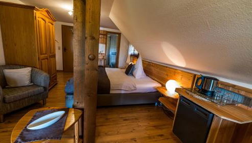 Gästehaus Holzer Kreuz- Gästezimmer Margerite für 2 Personen inkl Landfrühstück - Photo 2