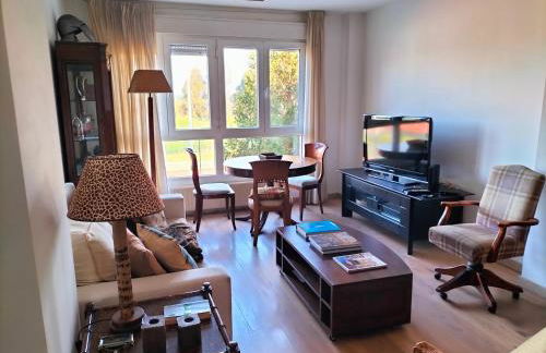 Salinas en el horizonte - Foto 1