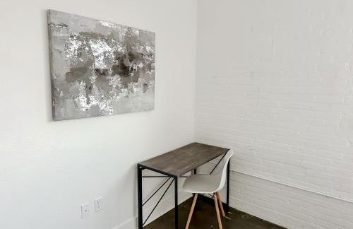 Sleepover Charming 1BD 1BA Wichita Lofts - Foto 26