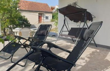 Babaloo Beach Apartments - Photo 31