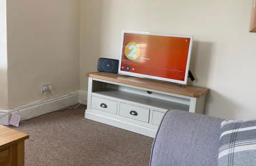 Relaxing Riverside Retreat, Ross on Wye - Photo 9