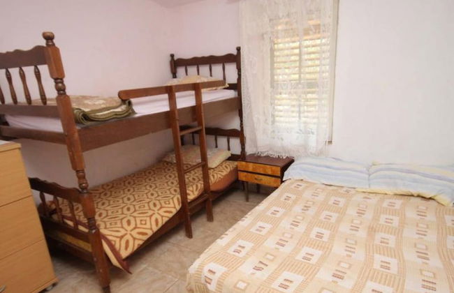 Peaceful 2-bedroom Robinson House Orca - Photo 2