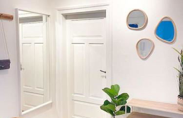 MEGHA Living - 2 Zimmer Appartments mit Küche - Zentral - Foto 33