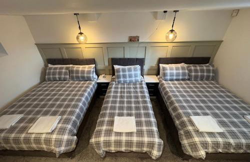 Farm house - Sleeps 16 - Hot Tub - Pet Friendly - Foto 12