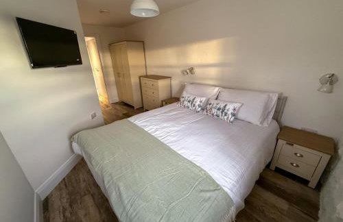 Wee Henry's Barn - Photo 12